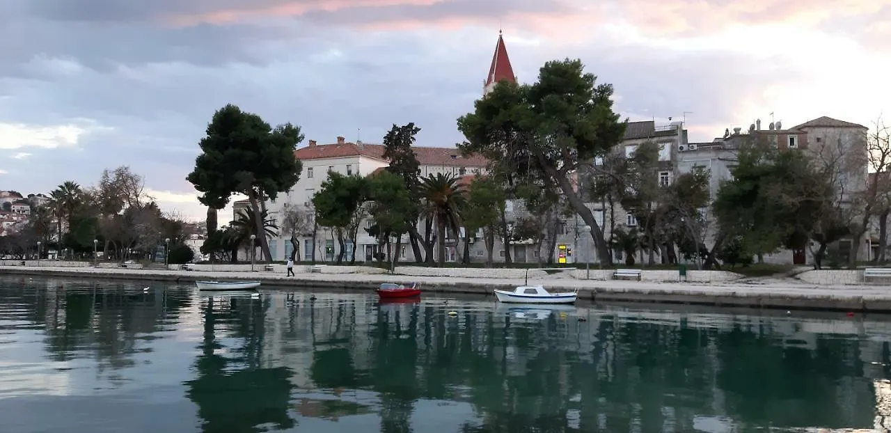 Apartment Villa Businci Trogir