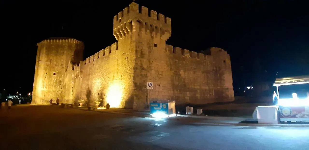 Apartment Villa Businci Trogir