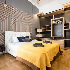 Deluxe Quentin Next To The Fashion Street Apartament Budapeszt