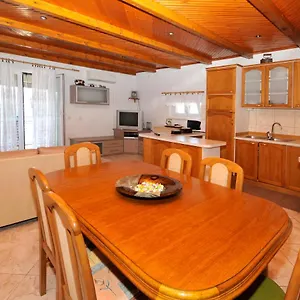 Elena Apartament